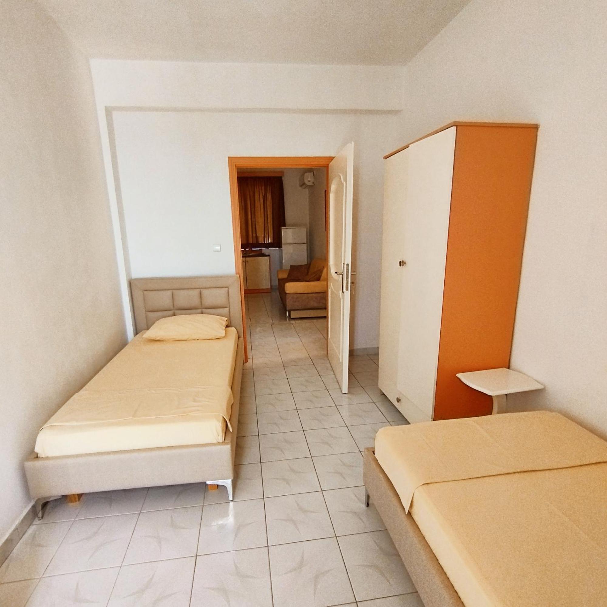 Mejdi Apartments Sarandë Zimmer foto